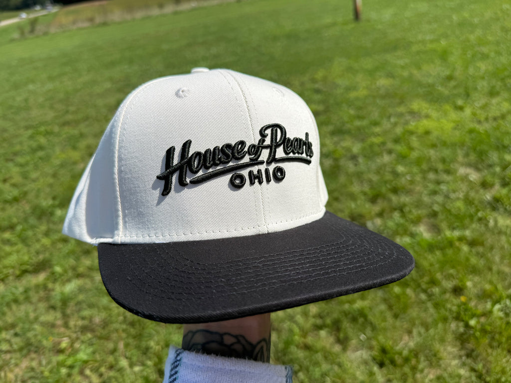 The Legacy Two-Tone Hat